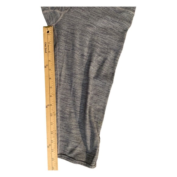 LULULEMON Midrise Ruched Waist Cropped Legging Keyhole Leg Gray Mini Stripe Sz 6 - Picture 11 of 11